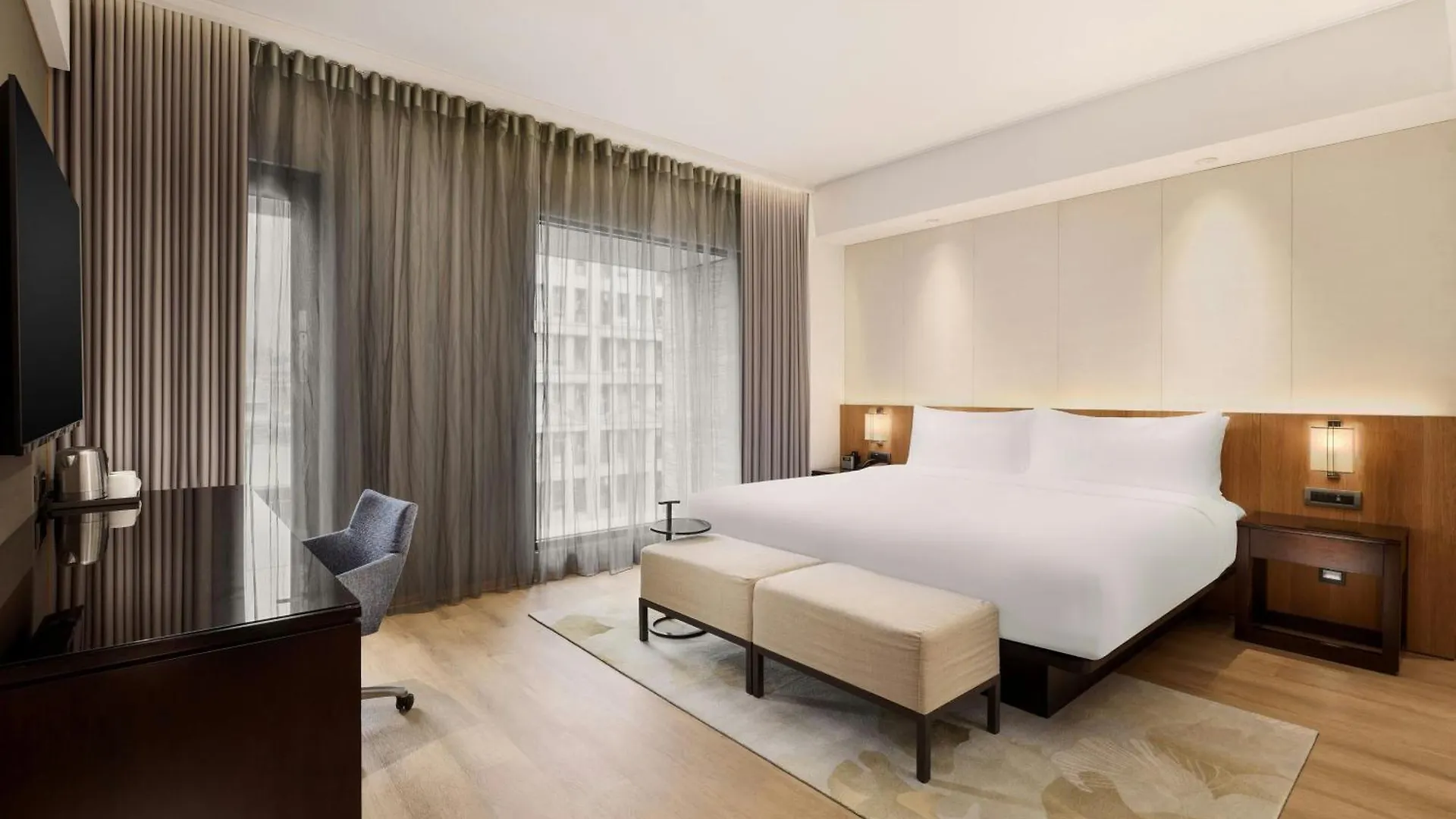 Top Hotels in Taipei Zhongshan District